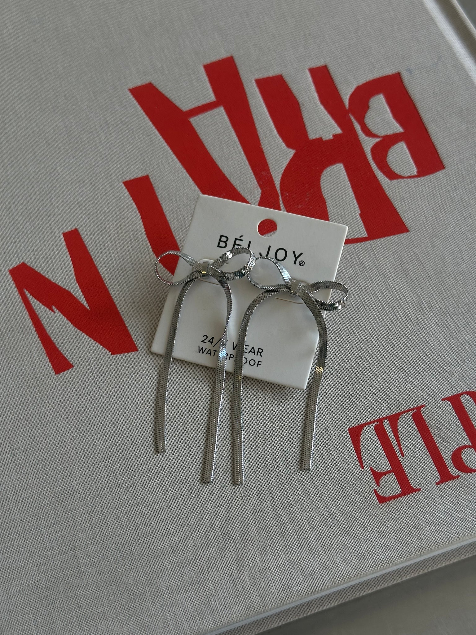 BÉLJOY Bow Earrings